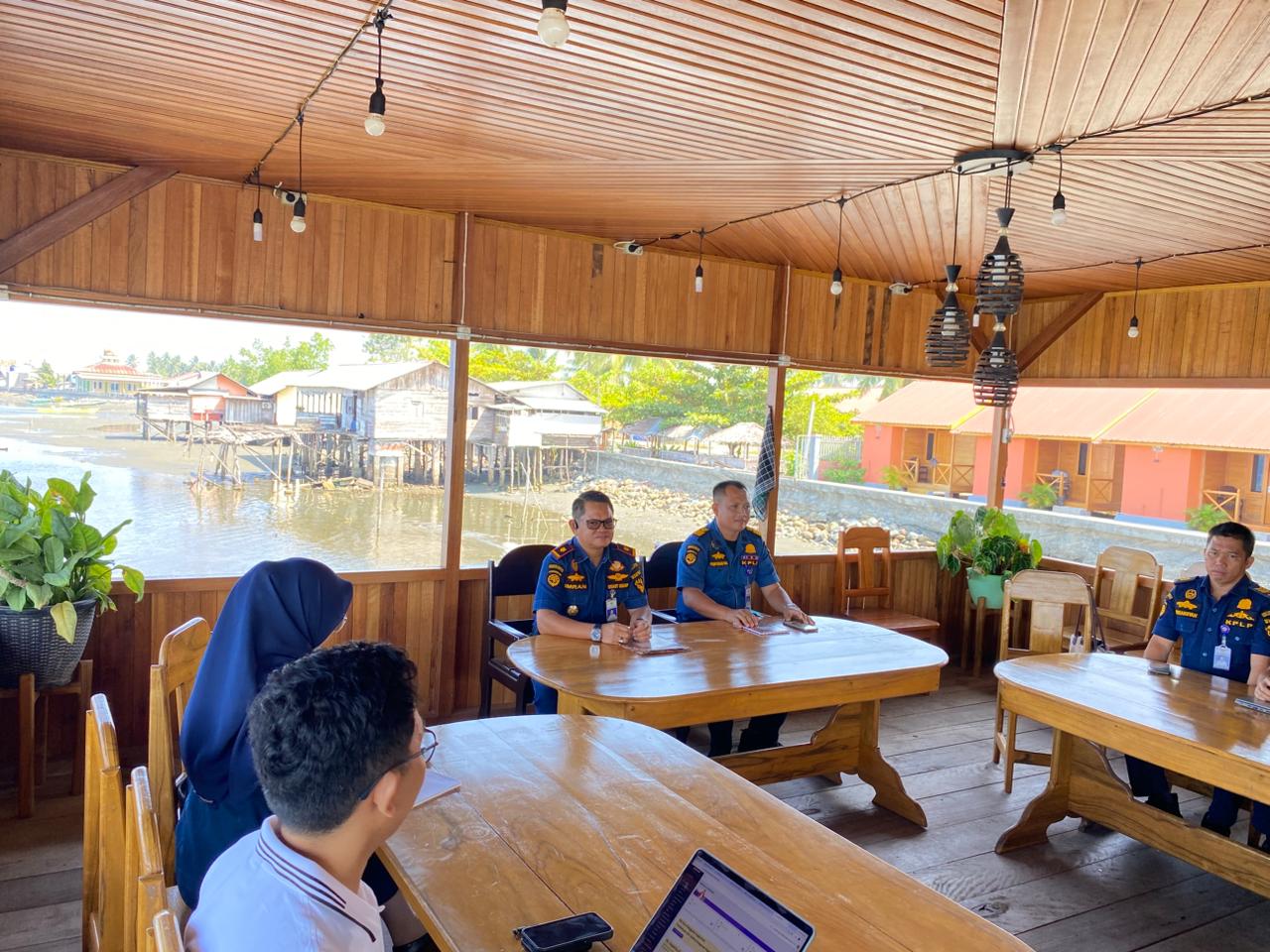 RAPAT EVALUASI PELAYANAN KAPAL DAN SOSIALISASI KESELAMATAN PELAYARAN